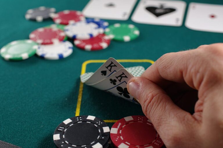 Easy Steps to Withdraw Your Winnings from 20 20 Poker on Play99exch